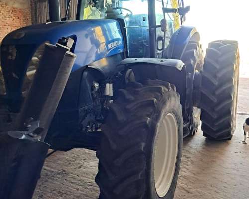 Tractor NH T7.215, 8800 HS, Mod 2015, Duales, Piloto Trimble