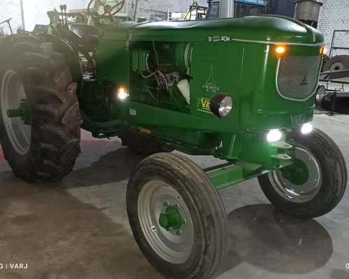 Tractor Deutz a 70.