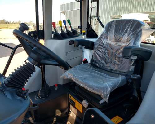 Tractor Chery Rs2204-c World 220 HP Circuito Cerrado