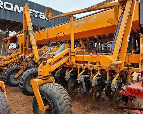 Sembradora Agrometal MXY II 31 Líneas a 21 cm