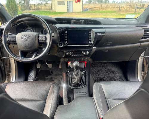 Toyota Hilux SRX 4X2