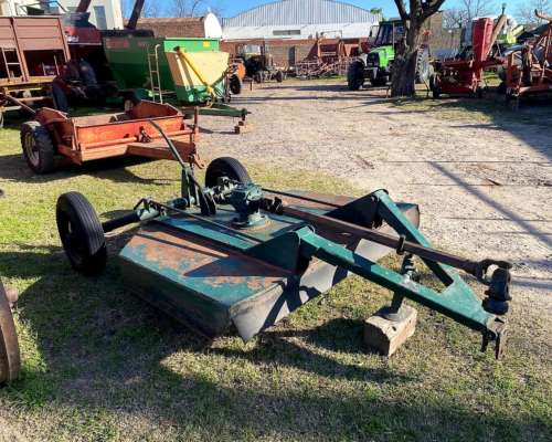 Desmalezadora de 1,50 de Arrastre