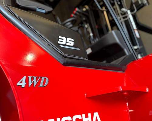 Tractoelevador 4X4 C/alta y Baja Diesel