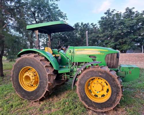 John Deere 5090e, con Rops