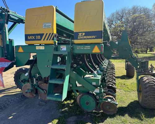 Sembrador Pierobon de 13/52 Fert Doble