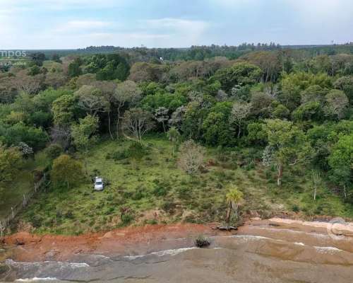 Chacra de 3.7 Ha Sobre Rio Paraná y Sobre Ruta. sin Mejoras.