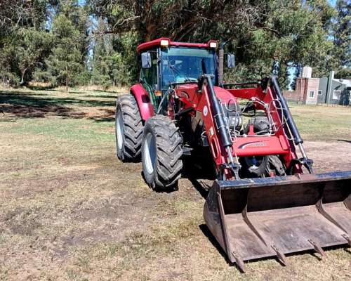 Tractor Case Farmall 100jx 2017 con Pala - Solo 2.900 Hs