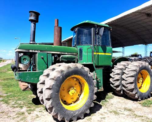 Tractor John Deere 8440 muy Original