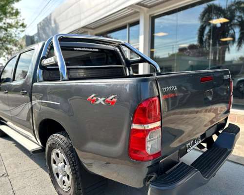 Hilux D/C 2.5 TDI DX Pack 4X4 año 2015 Impecable Orio Hnos