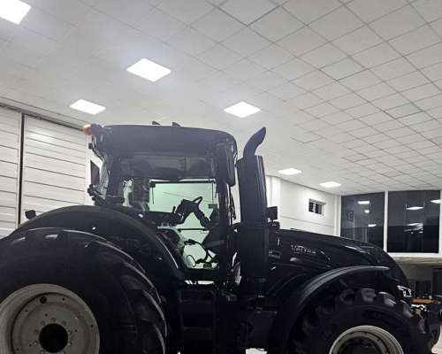 Valtra Serie S 274 - Caja CVT Velocidades Infinitas - Stock