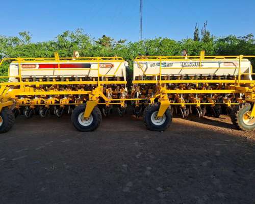 Sembradora Ascanelli 3000 de 16 S a 52 CM. año 2013