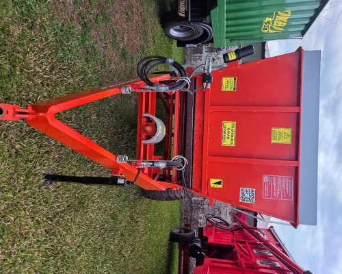 Secman 8M3 Desparramadora Guano. Pago 90 180