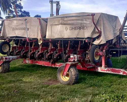 Sembradora Gherardi G300 de 10 a 52 Neumática con Matermacc
