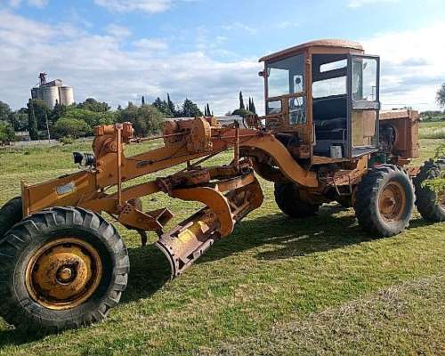 Niveladora Adams 440 ,EN muy Buen Estado