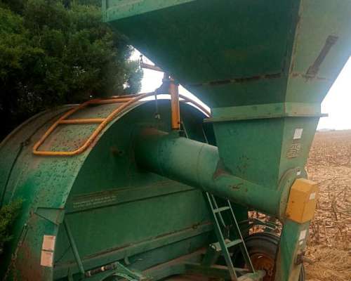 Embolsadora de Granos Agromec de 9 Pies.