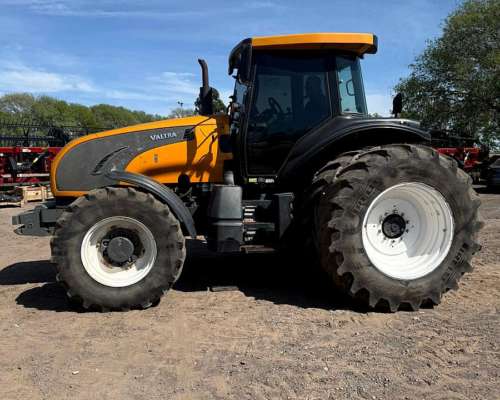 Tractor Valtra BT 190