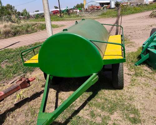 Cisterna con Capacidad para 1500lts