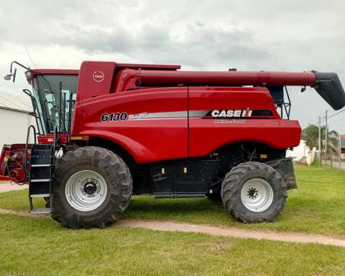 Cosechadora 6130 año 2016 - Excelente Estado