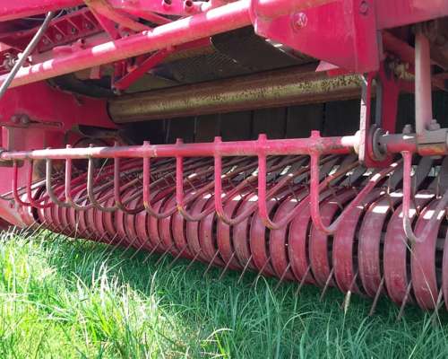 Rotoenfardadoras Mainero, Mod. 5885