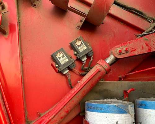 Rotoenfardadora Mainero 5877 Usada año 2022