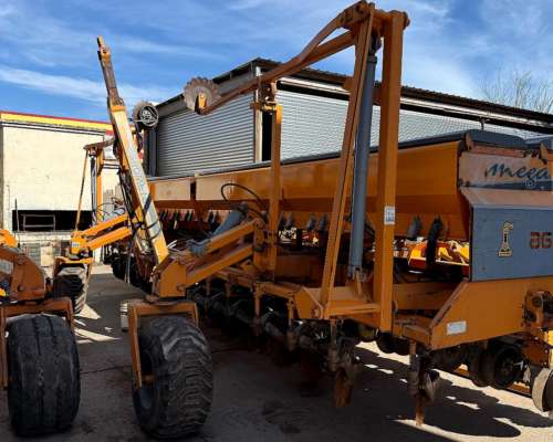 Sembradora Agrometal 16 a 52 Ferti Simple