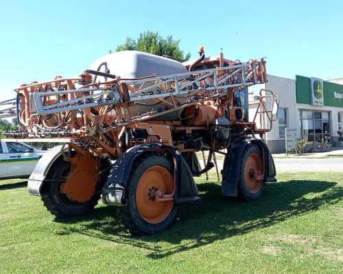 Pulverizadora Jacto Uniport 3000