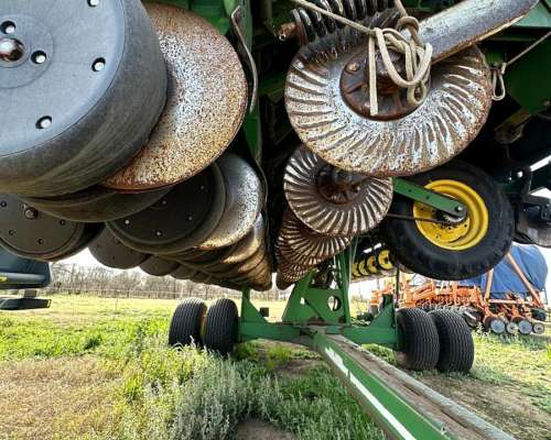 Sembradora John Deere 1740, Grano Grueso, 16 a 52, año 2013