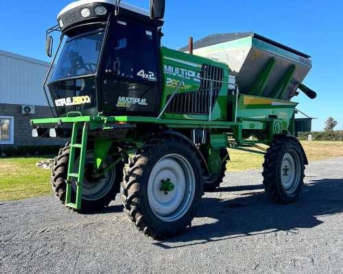 Fertilizadora Metalfor Autopropulsada Mod. 2800