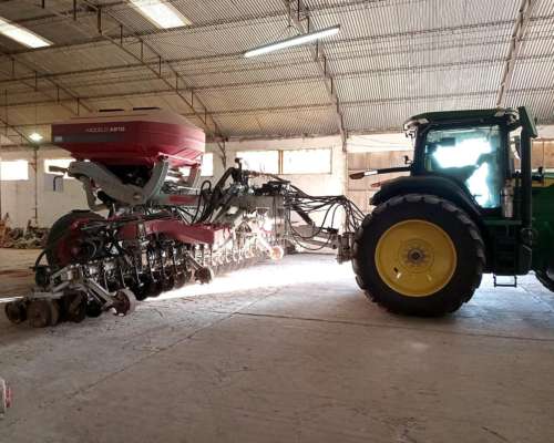 Sembradora VHB AIR Drill A910 26/35 Neumática