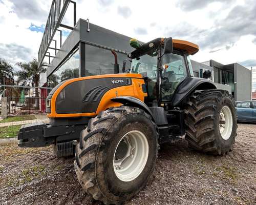 Tractor Valtra BT 170 con Piloto - Caja Powershift