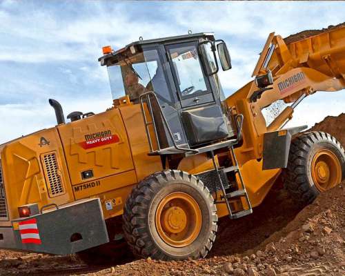 Pala Frontal Michigan M75hd II 3000kg