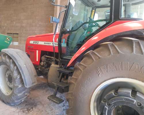 Tractor Massey Ferguson 650