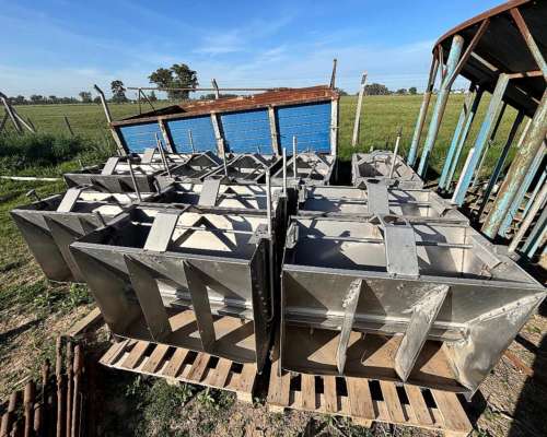 Comederos para Cerdos Inox y Máquinas para Planta Silo