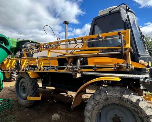 Pulverizadora Motriz Tilo 2500 Lts Mecanica John Deere