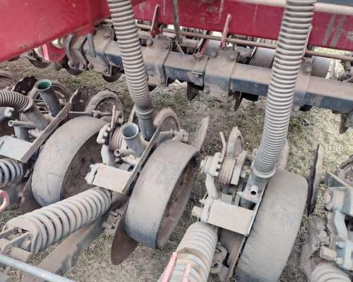 Sembradora Apache 9900 25 a 17,5