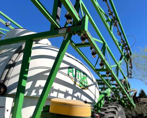 Metalfor Futur - 3.000 Lts. Pulverizador de Arrastre.