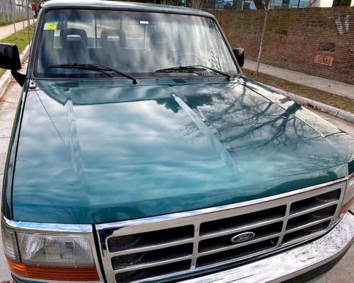 Ford F100 XL Motor MWM Caja Clark Grande año 1998