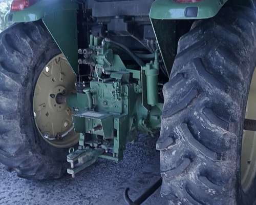 John Deere 6415 Seminuevo