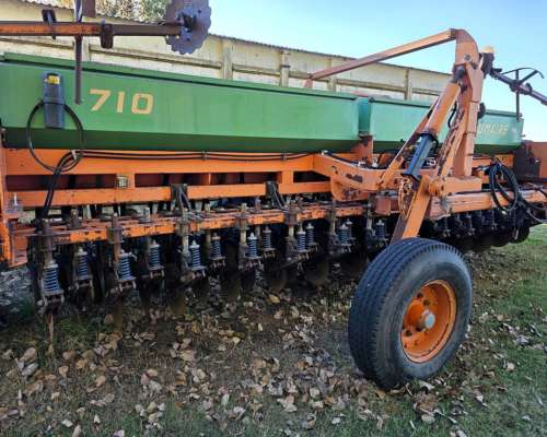 Sembradora Dumaire Grano Fino 710 de 27 a 21 cm