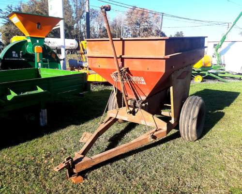 Fertilizadora PA ER a Cadena 18m Labor