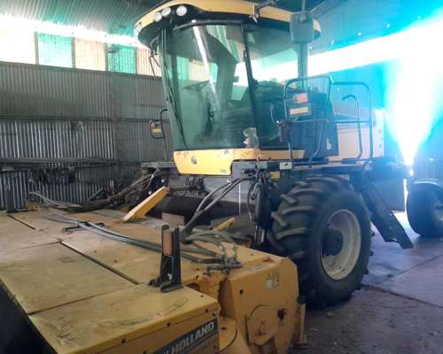 Segadora Autopropulsada New Holland SR 200