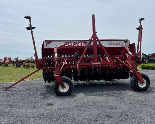 Sembradora Crucianelli Pionera de 27 a 17,5