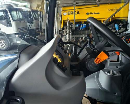 New Holland T5.100 S. Potencia 87 CV