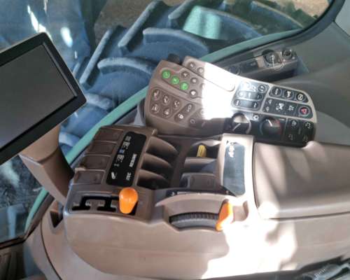 John Deere 8310r Americano, año 2013, 7442 HS. con 3 Puntos.