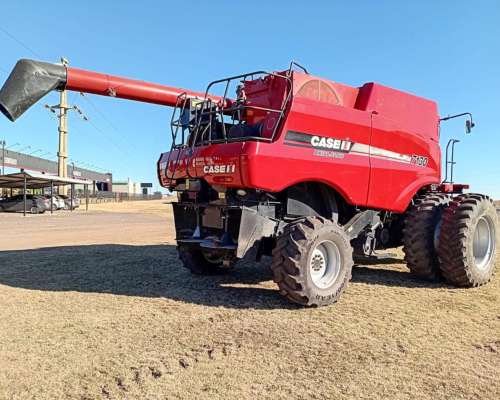 Case IH Axial Flow 7130 - año 2017