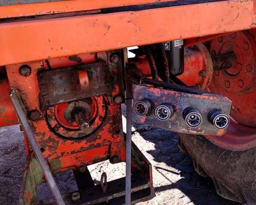 Tractor Fahr 100 HP