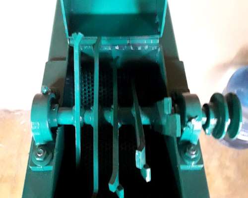 Moledora Trituradora de Granos de 250 Kg/h a 850 Kg/h