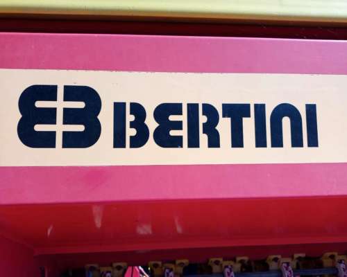Sembradora Bertini 32.000 A:2012 de 36 a 21 Excelente