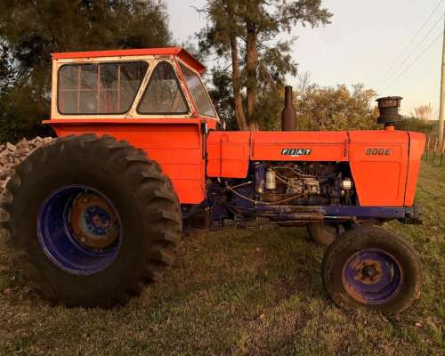 Tractor Fiat 900 e