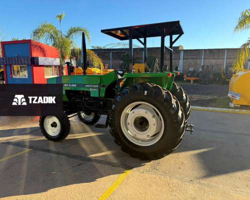 Deutz Fahr AX4.100 100hp - 4X2 - Cubiertas Nuevas